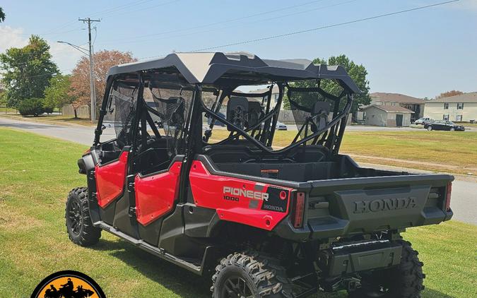2025 Honda PIONEER 1000-6 CREW DELUXE
