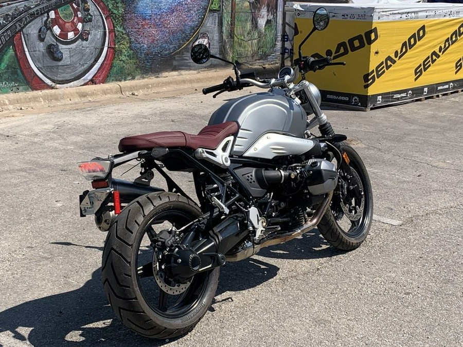 2023 BMW R nineT Scrambler Granite Gray Metallic