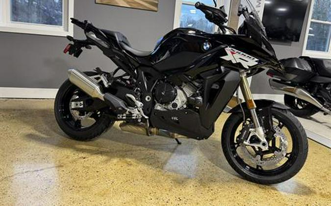 2026 BMW S 1000 XR