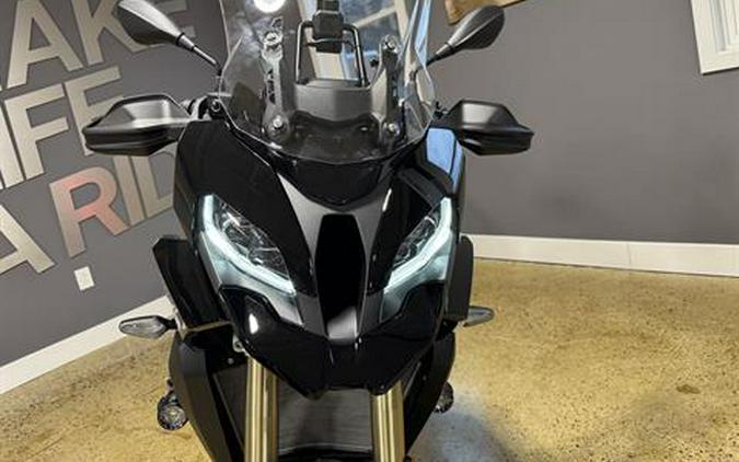 2026 BMW S 1000 XR