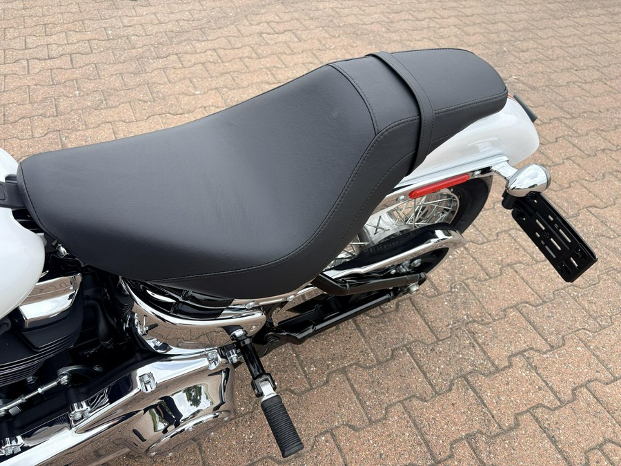 FXD 2026 Super Glide®