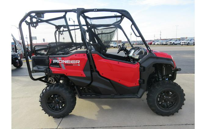 2023 Honda Pioneer 1000-5 Deluxe