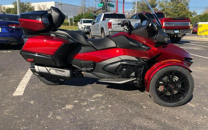 2024 Can-Am Spyder RT Limited Dark Wheels