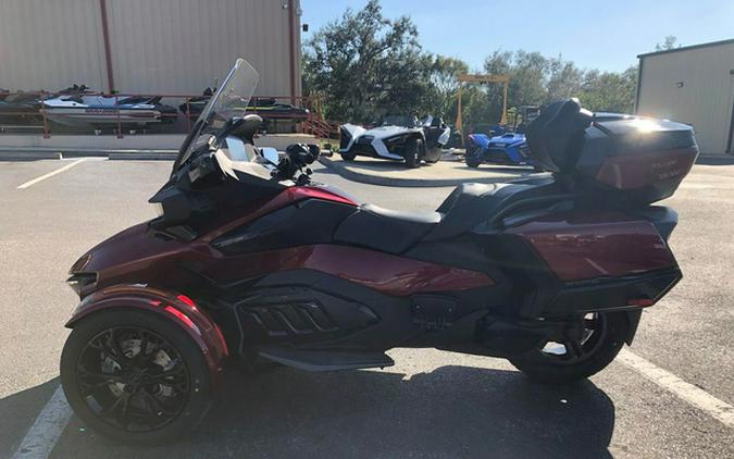 2024 Can-Am Spyder RT Limited Dark Wheels