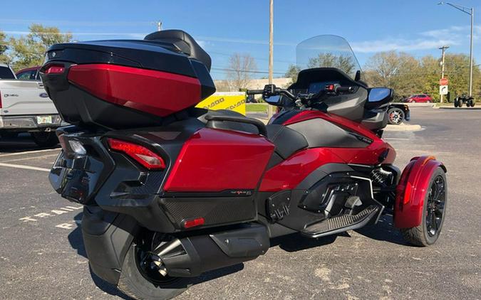 2024 Can-Am Spyder RT Limited Dark Wheels