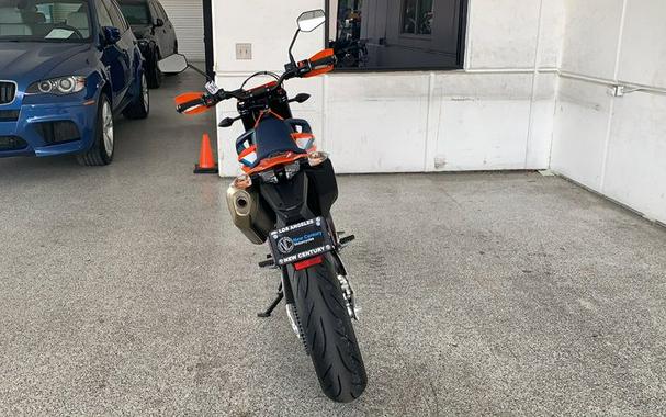 2024 KTM 690 SMC R