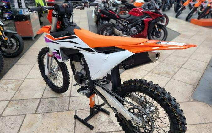 New 2024 KTM 450 SXF ORANGE