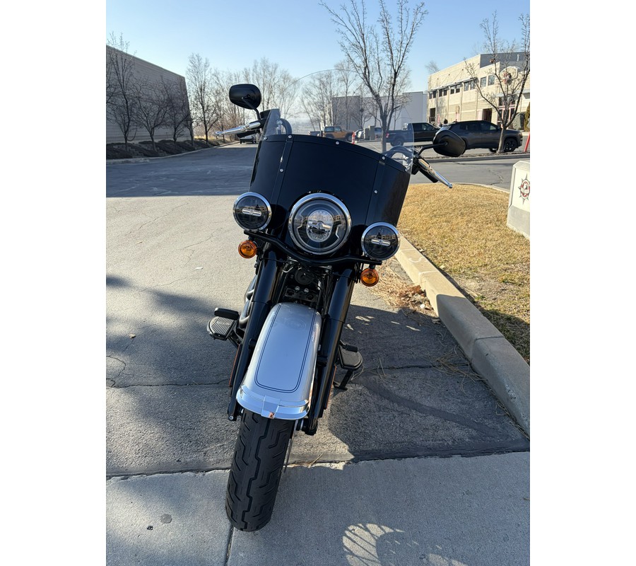 2024 Harley-Davidson Heritage Classic 114