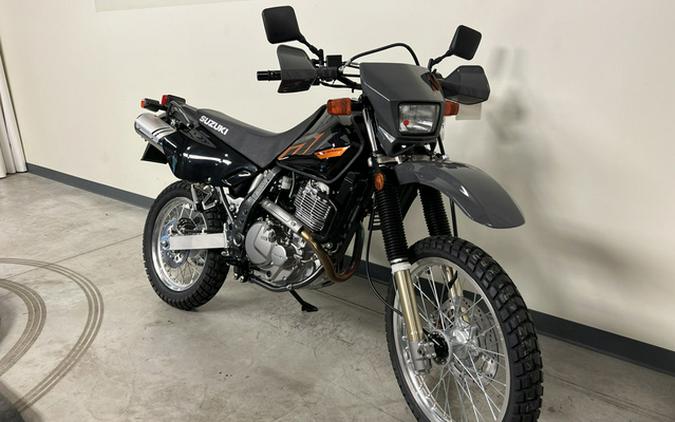 2026 Suzuki DR 650S (DR650SEM6)