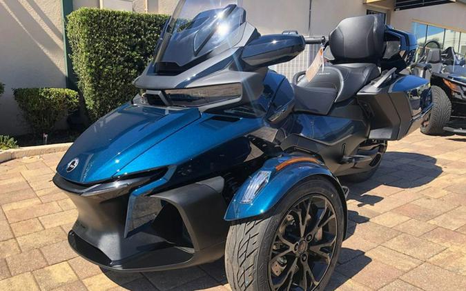 2024 Can-Am Spyder RT Limited Dark Wheels