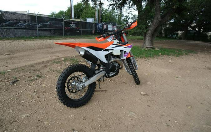 New 2024 KTM 450 XCF ORANGE