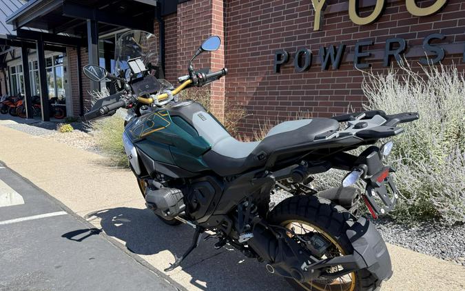 2025 BMW Motorrad R 1300 GS Aurelius Green Metallic