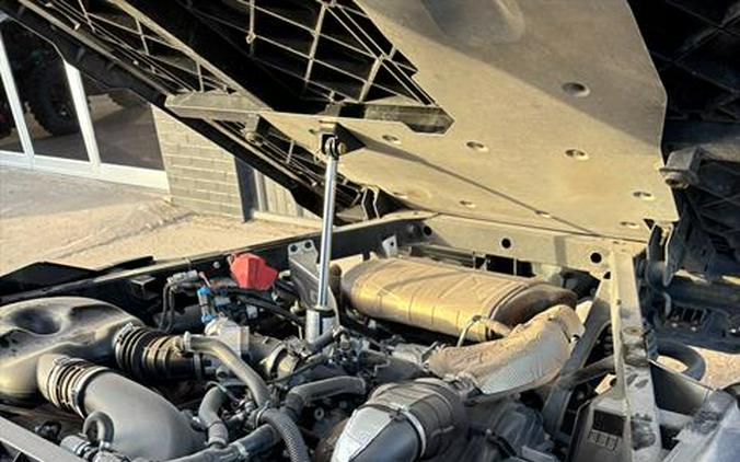 2024 Can-Am Defender PRO XT