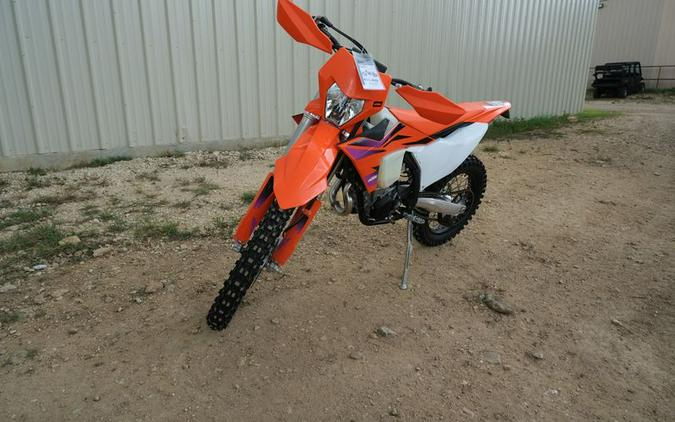 New 2024 KTM 450 XCFW ORANGE