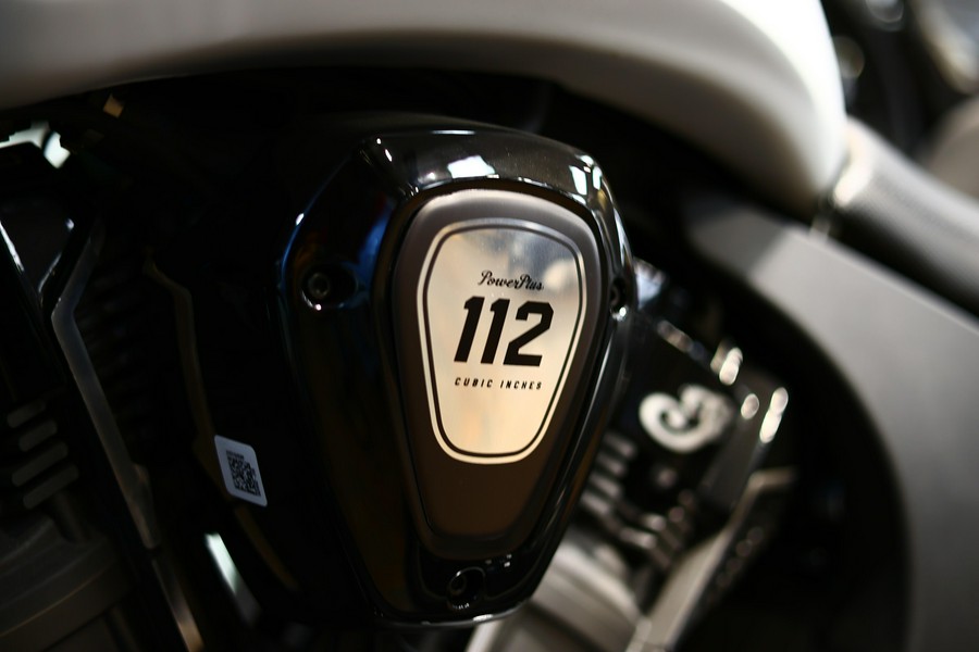2025 Indian Motorcycle CHIEFTAIN POWERPLUS DARK HORSE 112 RA 49ST Ghost White Metallic Smoke