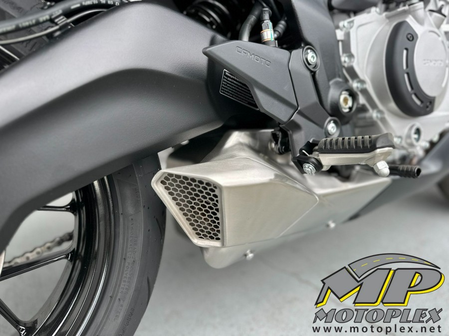 2026 CFMOTO 675NK