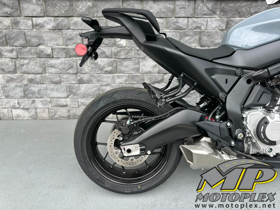 2026 CFMOTO 675NK