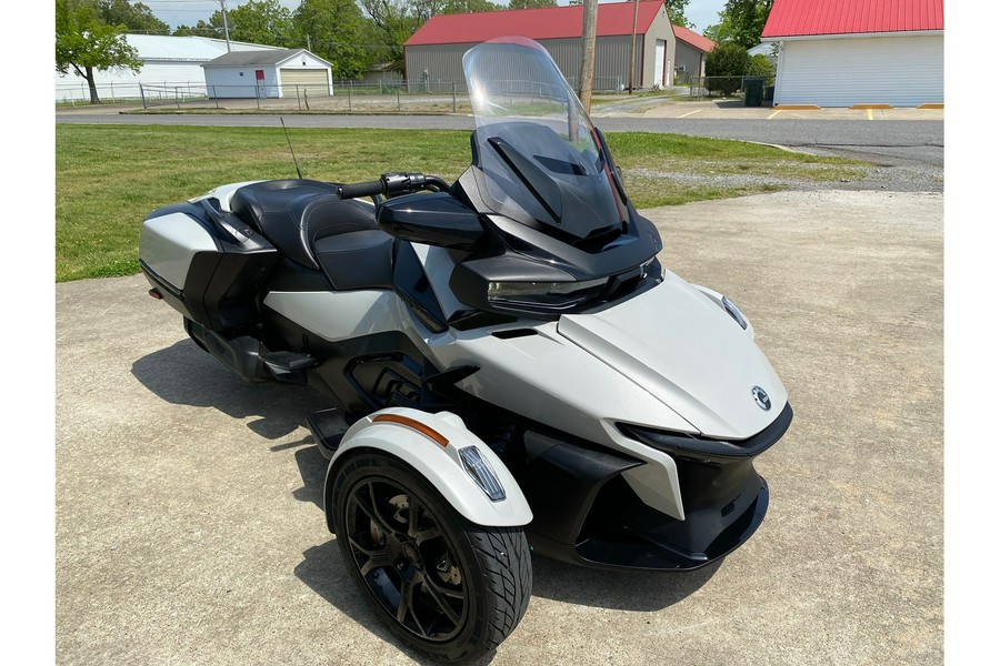 2021 Can-Am SPYDER RT