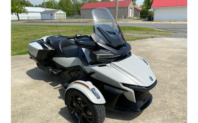 2021 Can-Am SPYDER RT