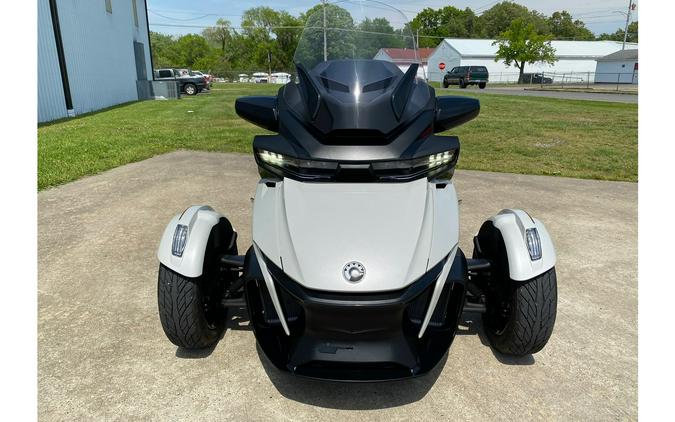 2021 Can-Am SPYDER RT