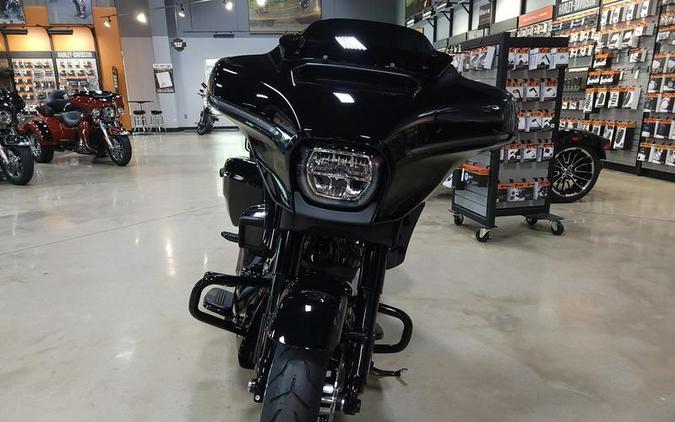 2024 Harley-Davidson® FLHX - Street Glide®