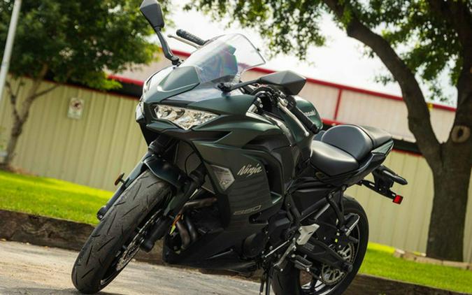 2025 Kawasaki Ninja 650 ABS