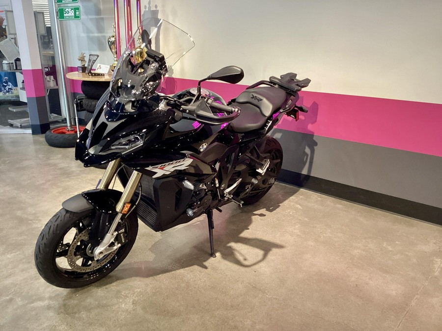 2026 BMW S 1000 XR