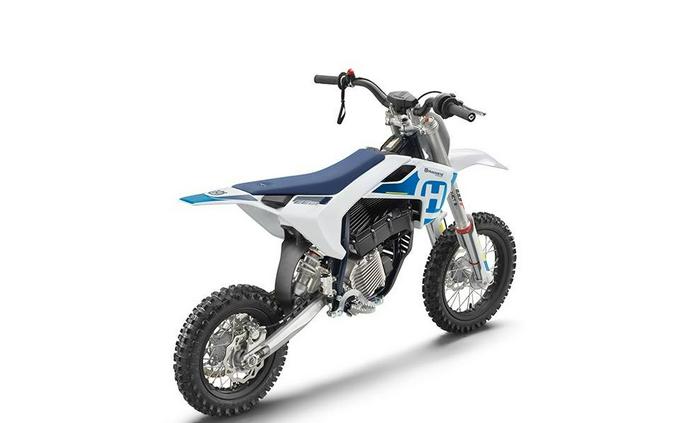 2023 Husqvarna Motorcycles EE 5