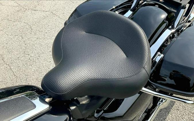 2022 Harley-Davidson® FLHTP