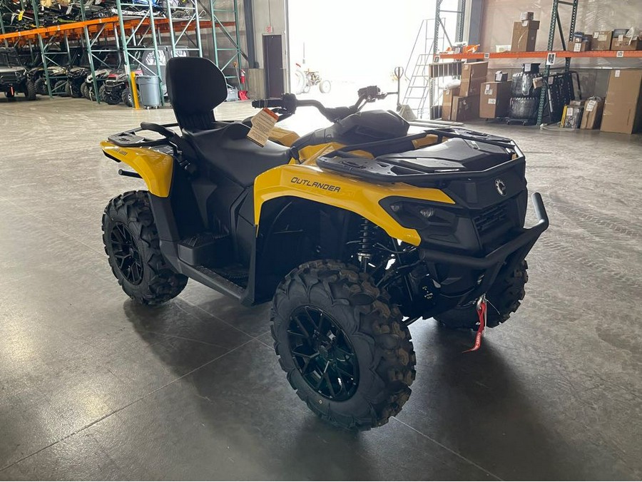 2024 Can-Am Outlander MAX XT 700