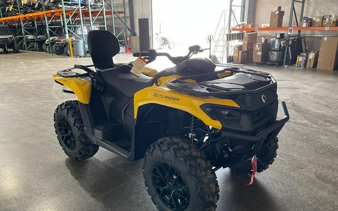 2024 Can-Am Outlander MAX XT 700