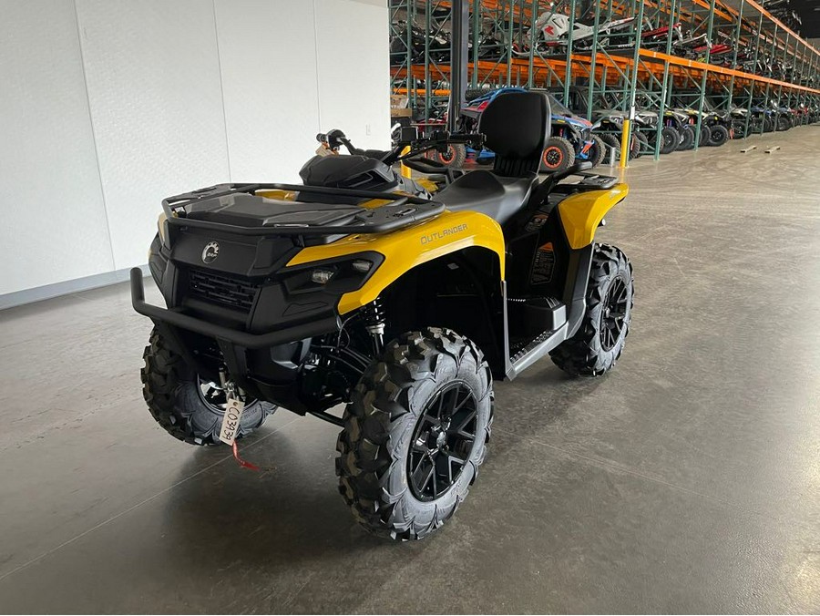 2024 Can-Am Outlander MAX XT 700