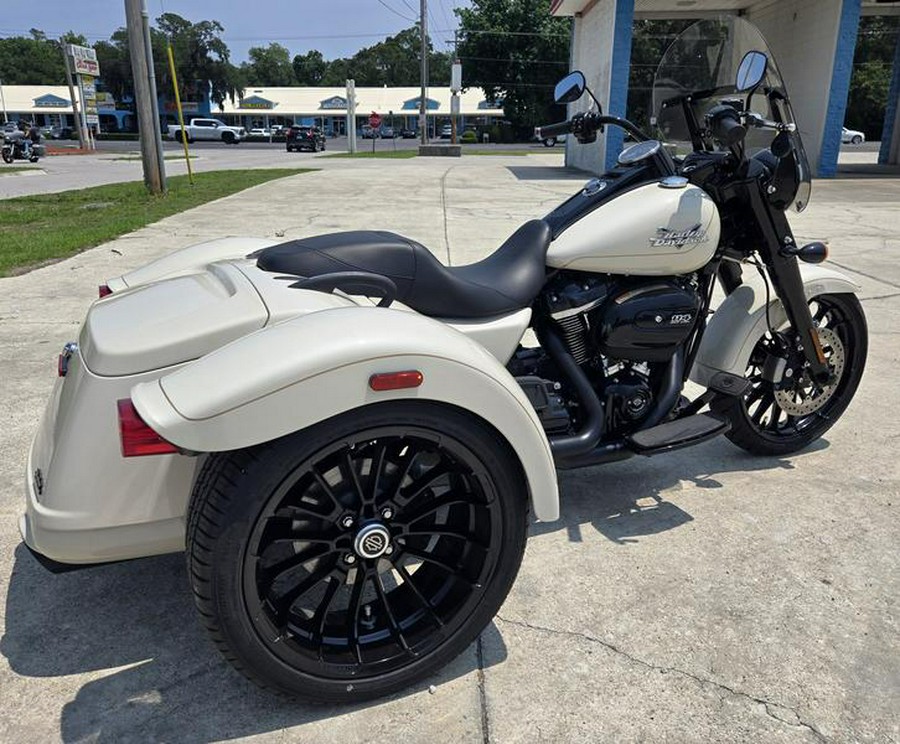 2023 Harley-Davidson® FLRT - CPO