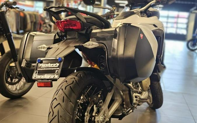 2023 Ducati Multistrada V4S Iceberg White - Spoked Wheels