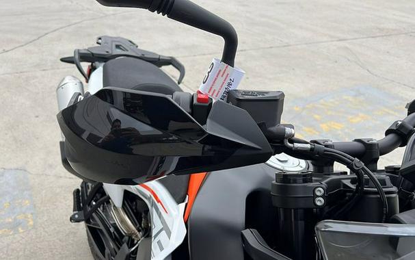 2024 KTM 790ADV