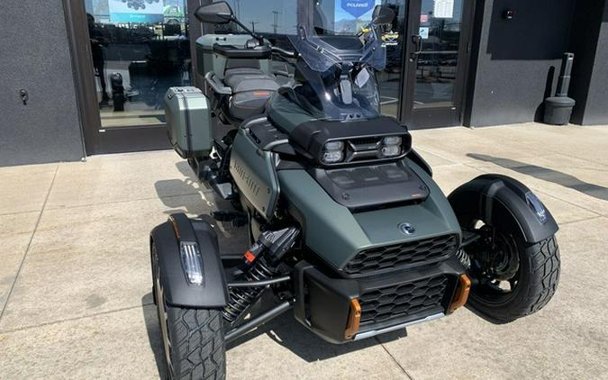 2025 Can-Am Canyon Redrock