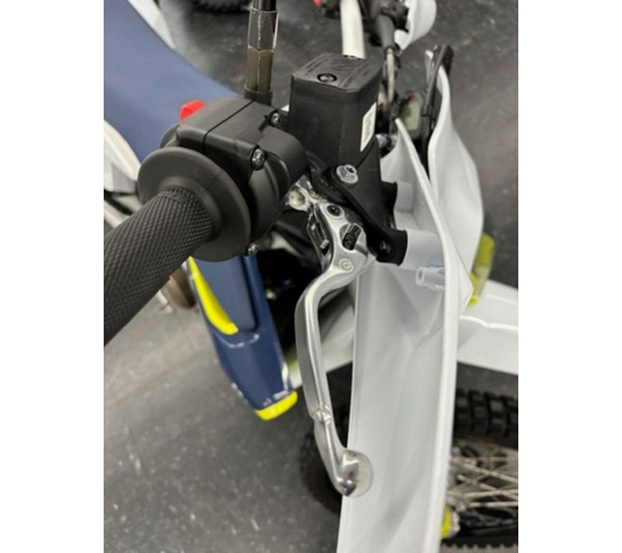 2024 Husqvarna Enduro 701