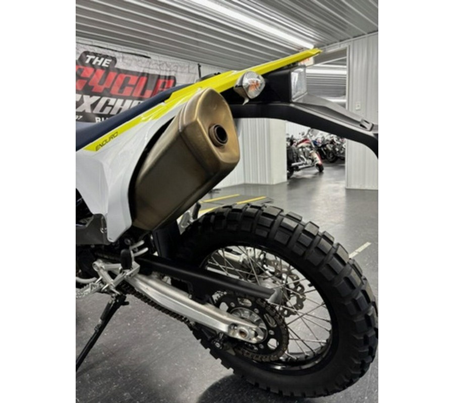 2024 Husqvarna Enduro 701