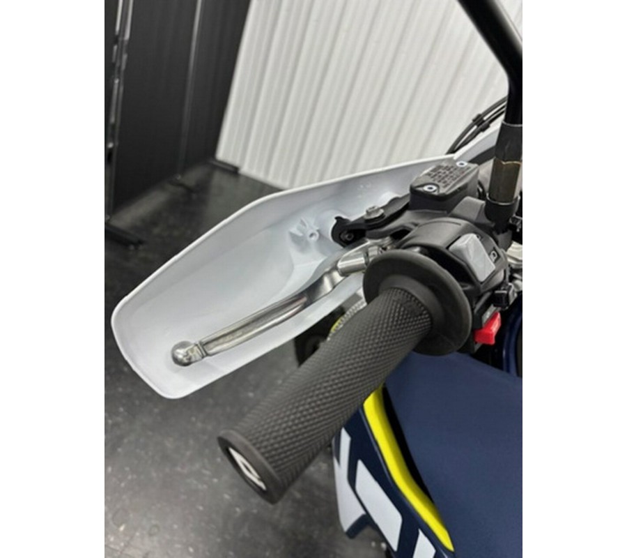 2024 Husqvarna Enduro 701