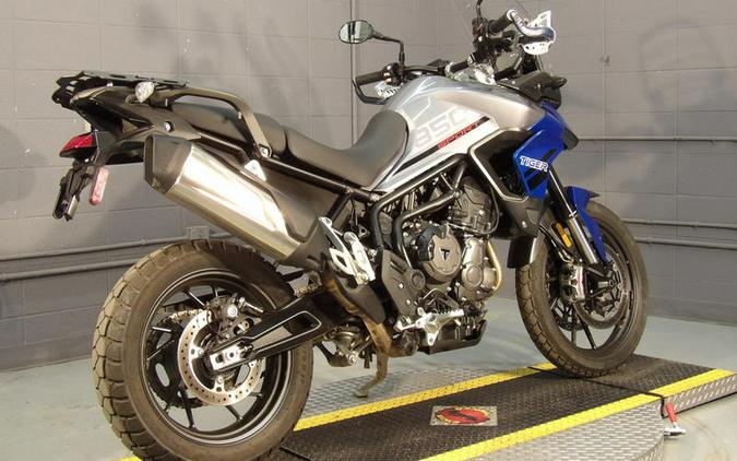 2022 Triumph Tiger 850 Sport Graphite Caspian Blue