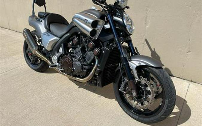 2014 Yamaha VMAX