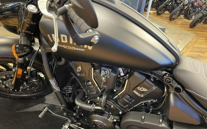 2025 Indian Motorcycle® Scout® Bobber Limited Black Smoke