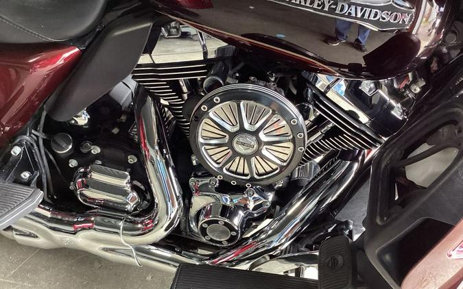 2014 Harley-Davidson® FLHTCUTG - Tri Glide® Ultra