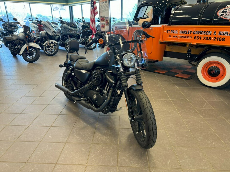 2022 Harley-Davidson Iron 883 XL883N