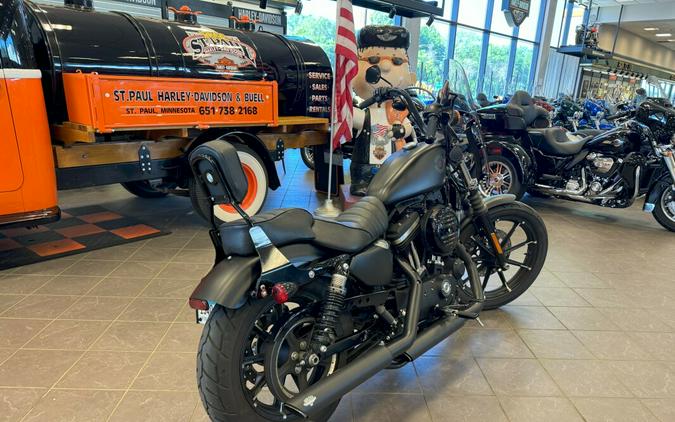 2022 Harley-Davidson Iron 883 XL883N