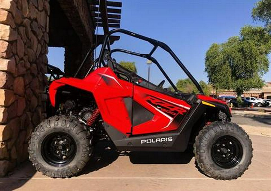 2025 Polaris RZR 200 EFI