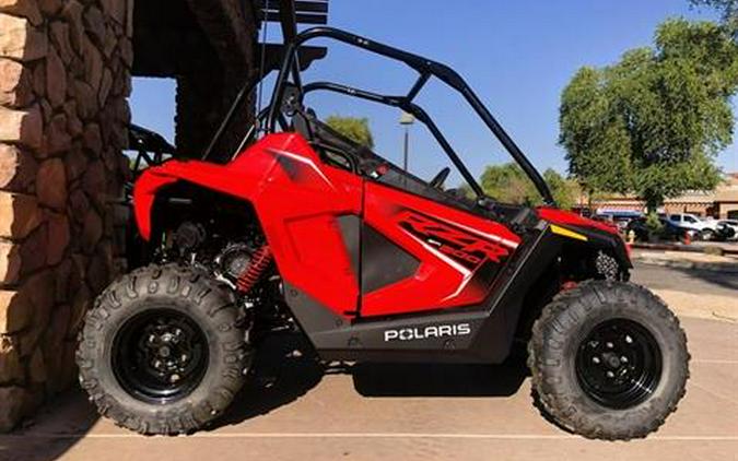 2025 Polaris RZR 200 EFI