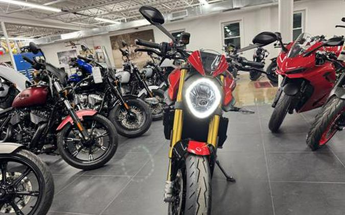 2026 Ducati Monster SP