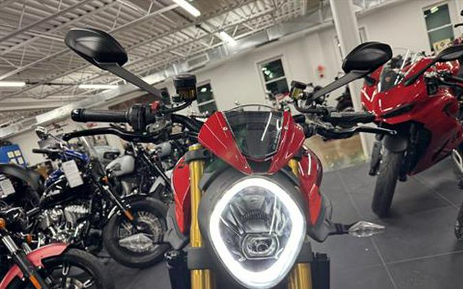 2026 Ducati Monster SP