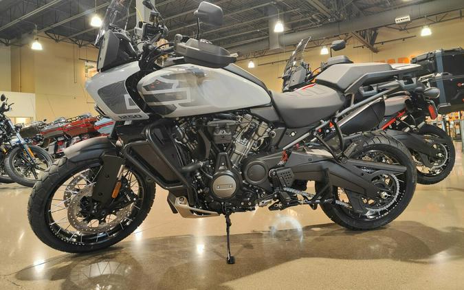 2024 Harley-Davidson Pan America™ 1250 Special Billiard Gray